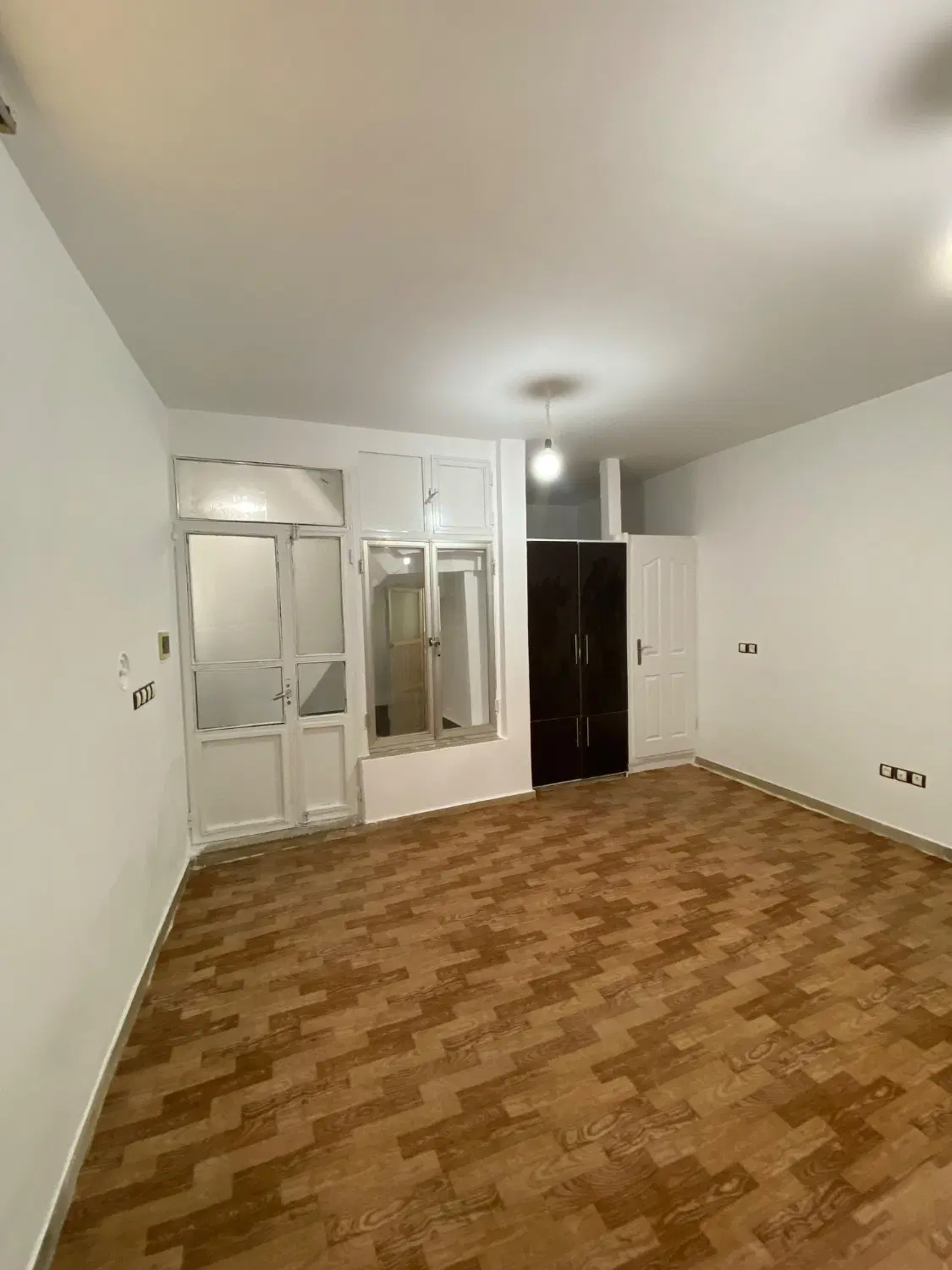 خانه ۵۰ متری در آخر عباسی