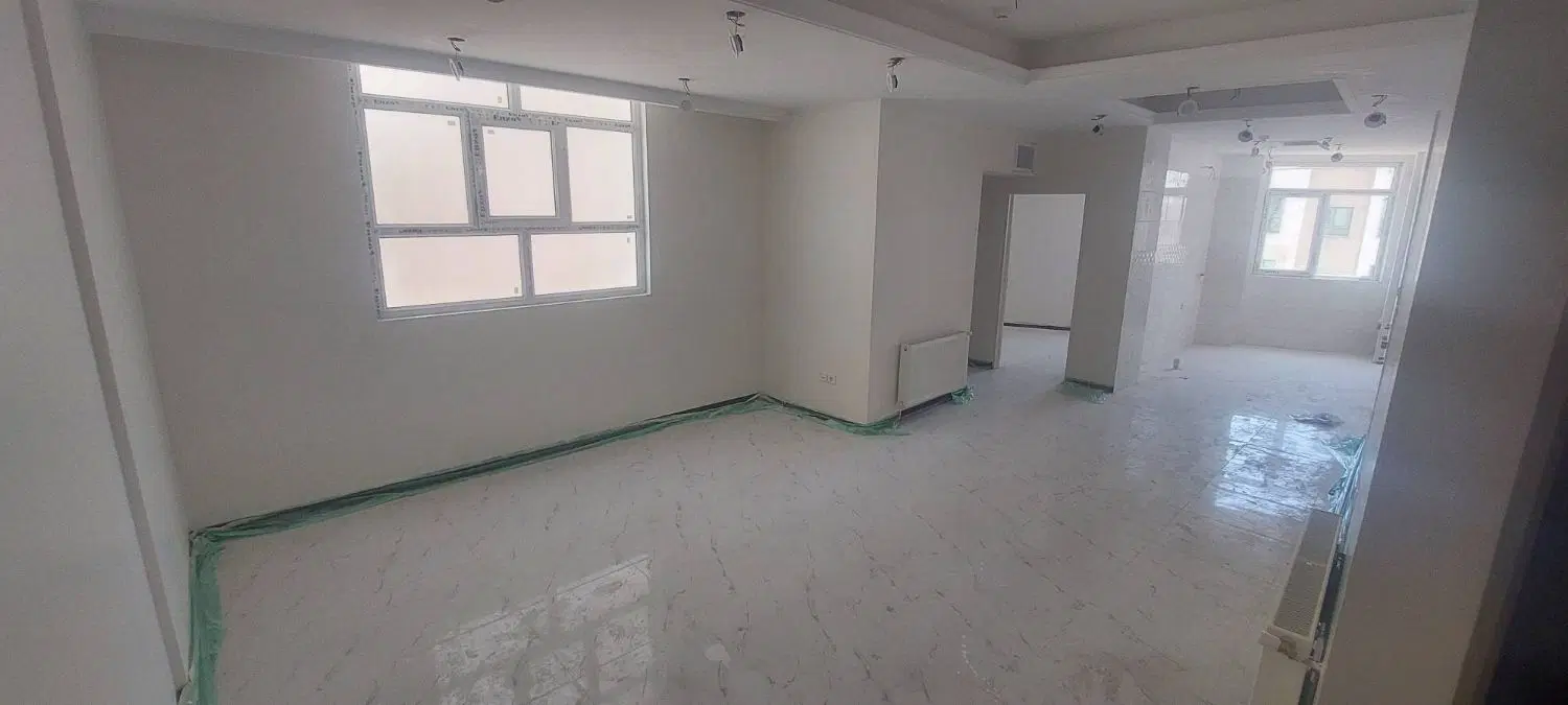 آپارتمان ۸۳ متری نوساز، کلیدنخورده ، فول امکانات
