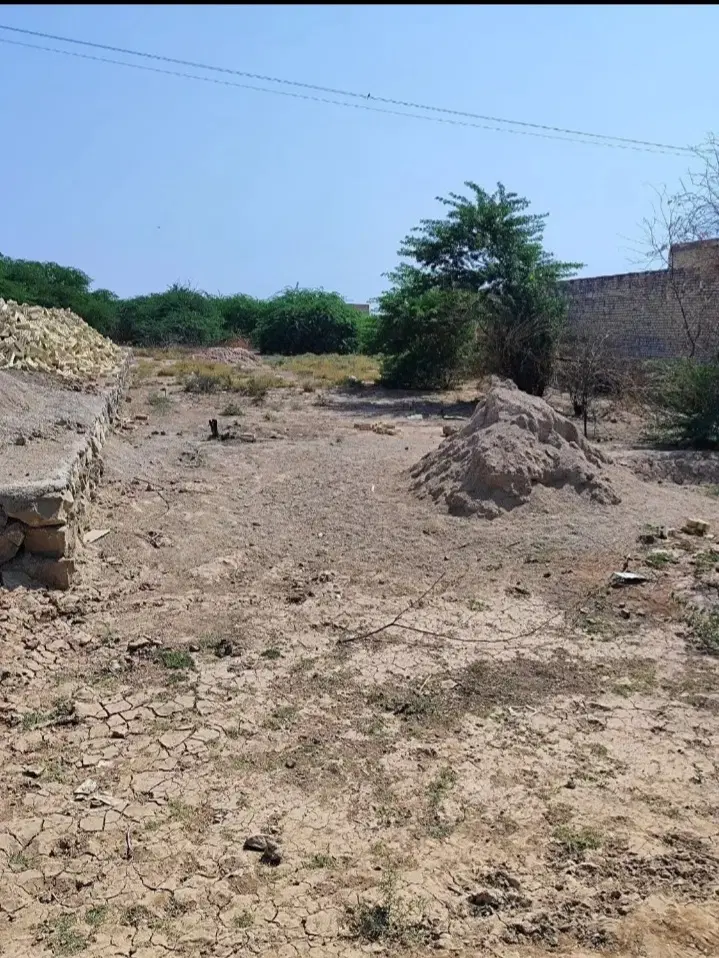 زمین امیطمیر