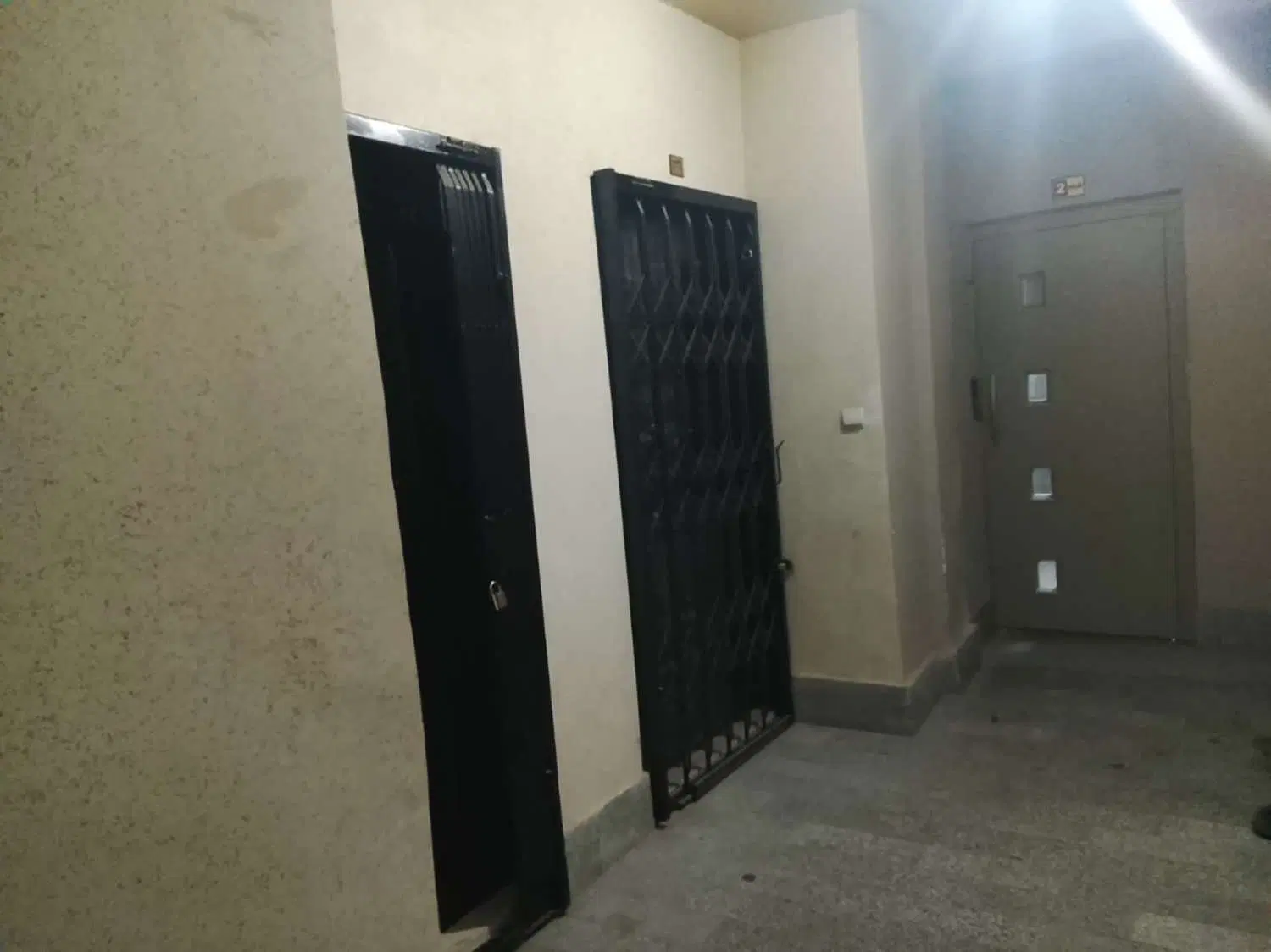 آپارتمان ۸۰ متری فروشی