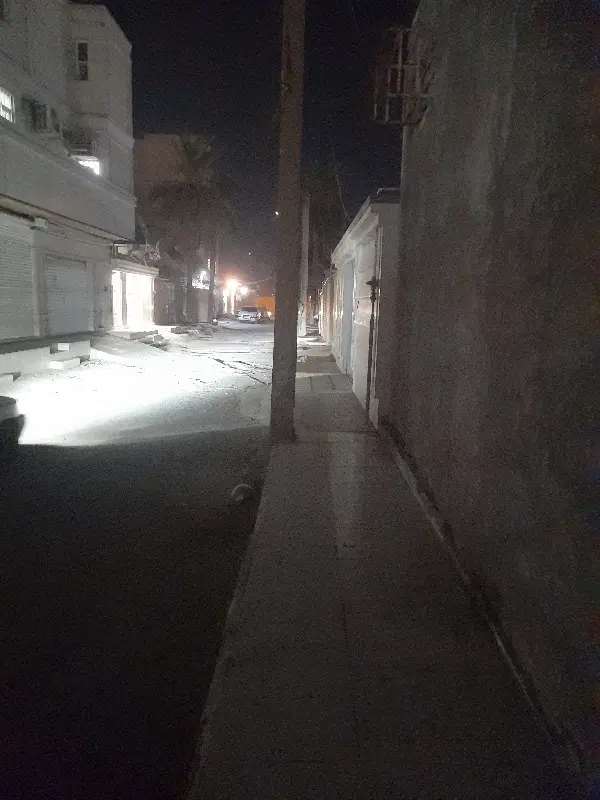 گاراژ ۴۰۰ متری