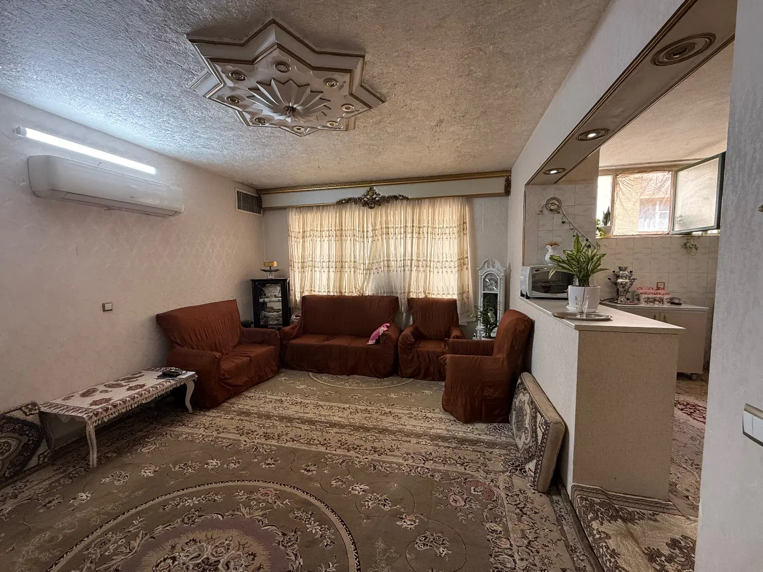 آپارتمان  نقلی و تمیز