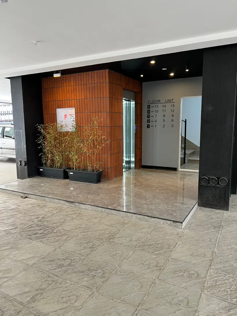 اپارتمان ۱۰۵ متری مدرن لوکس