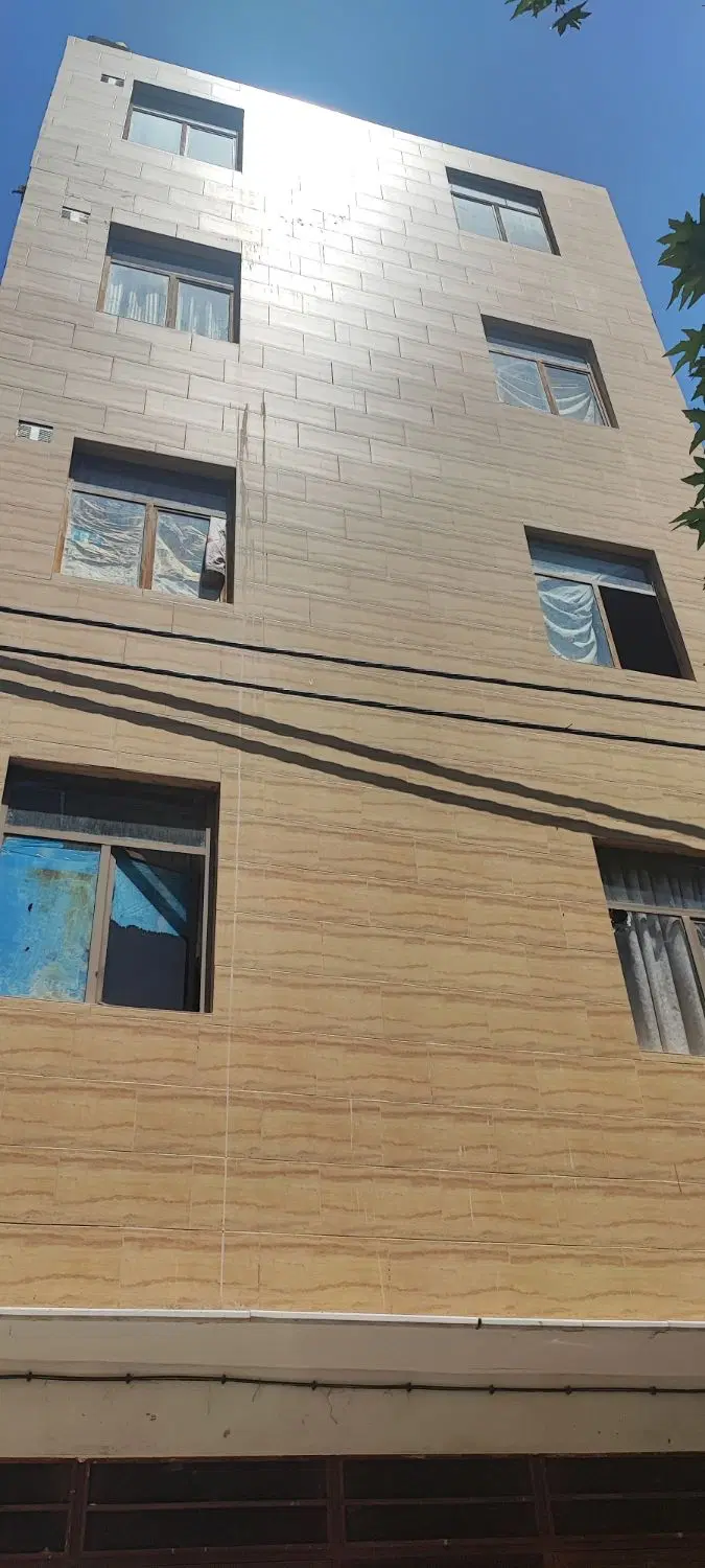 مغازه اجاره ای آزاده ۳۲