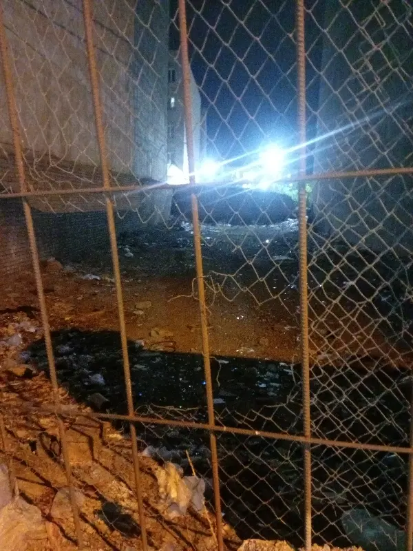 زمین بر آزادی ۳۵
