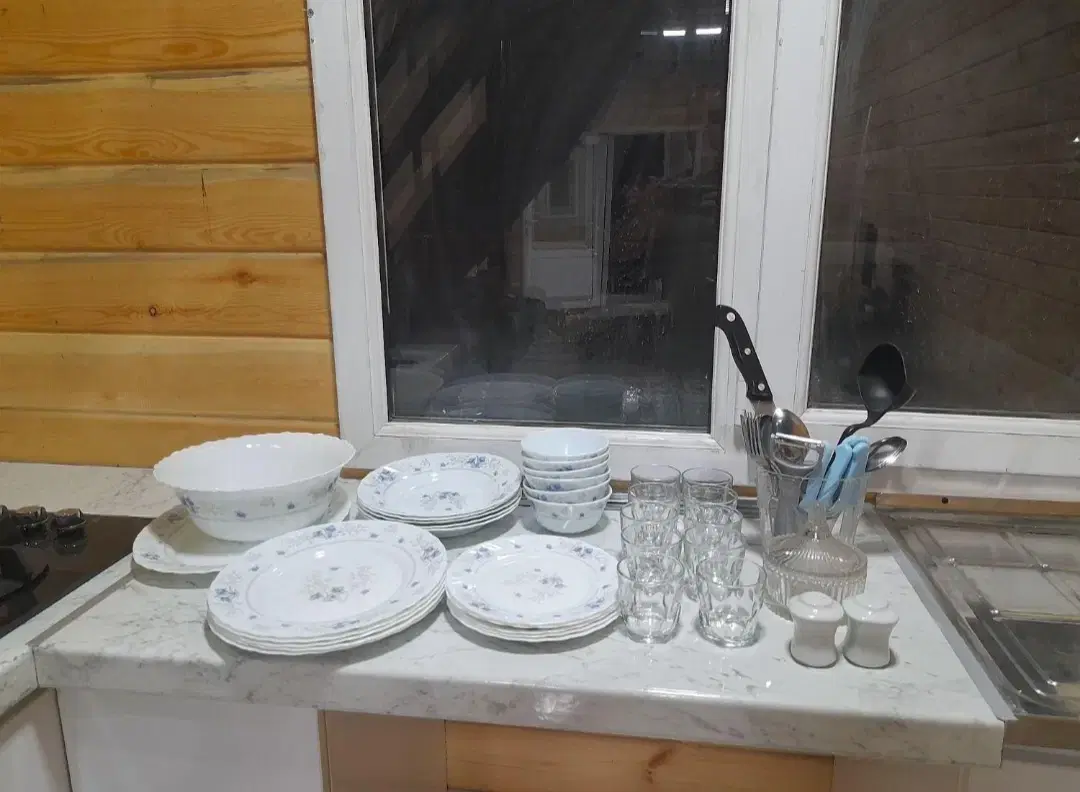 اجاره روزانه کلبه چوبی سوئیسی درمسیر ییلاقات ماسال