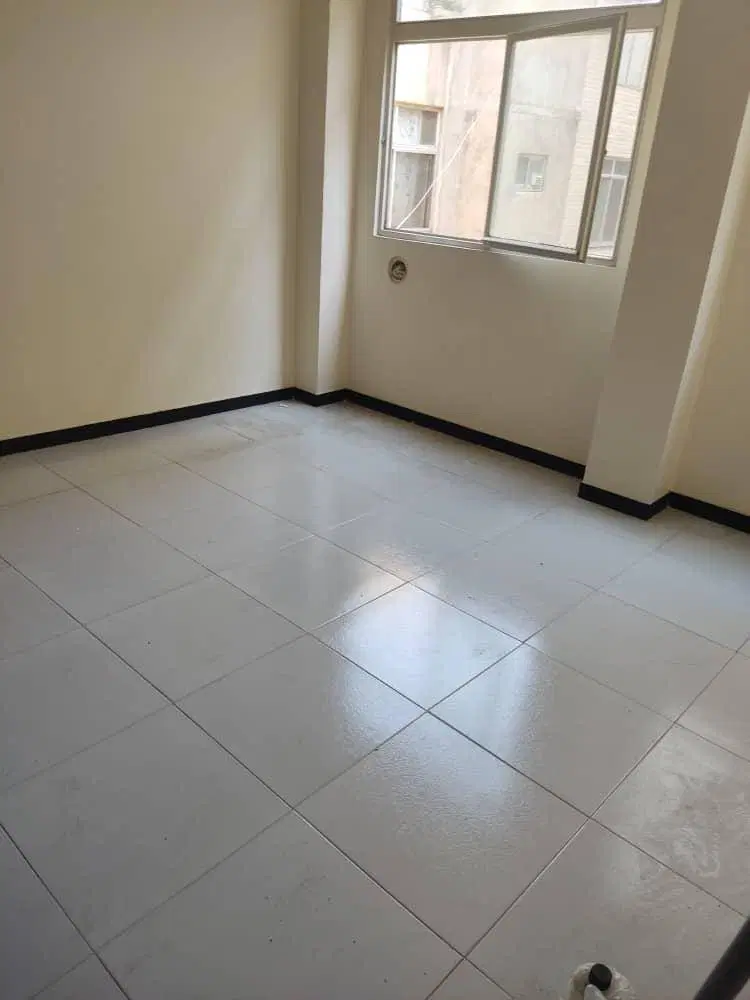 ۴۵ متر یکخوابه طبقه اول خ قصرالدشت تقاطع دامپزشکی