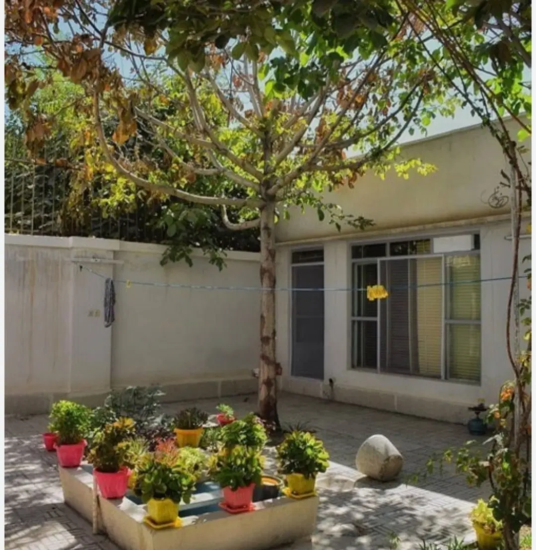 خانه در بست ۷۵ متری