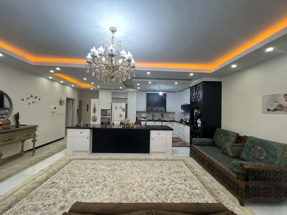 180متری روبه نما باغستان غربی نوساز سند آماده