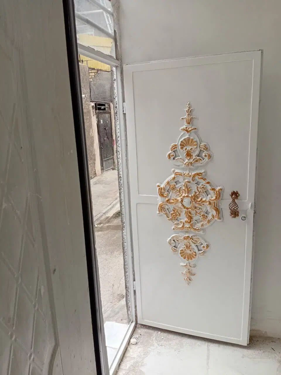 فروش یک واحد آپارتمان