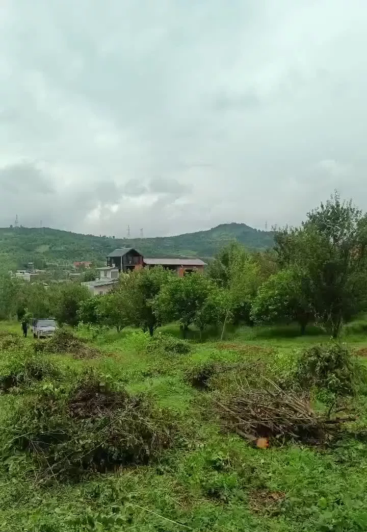 یک قطعه زمین به متراژ ۷۲۲متر