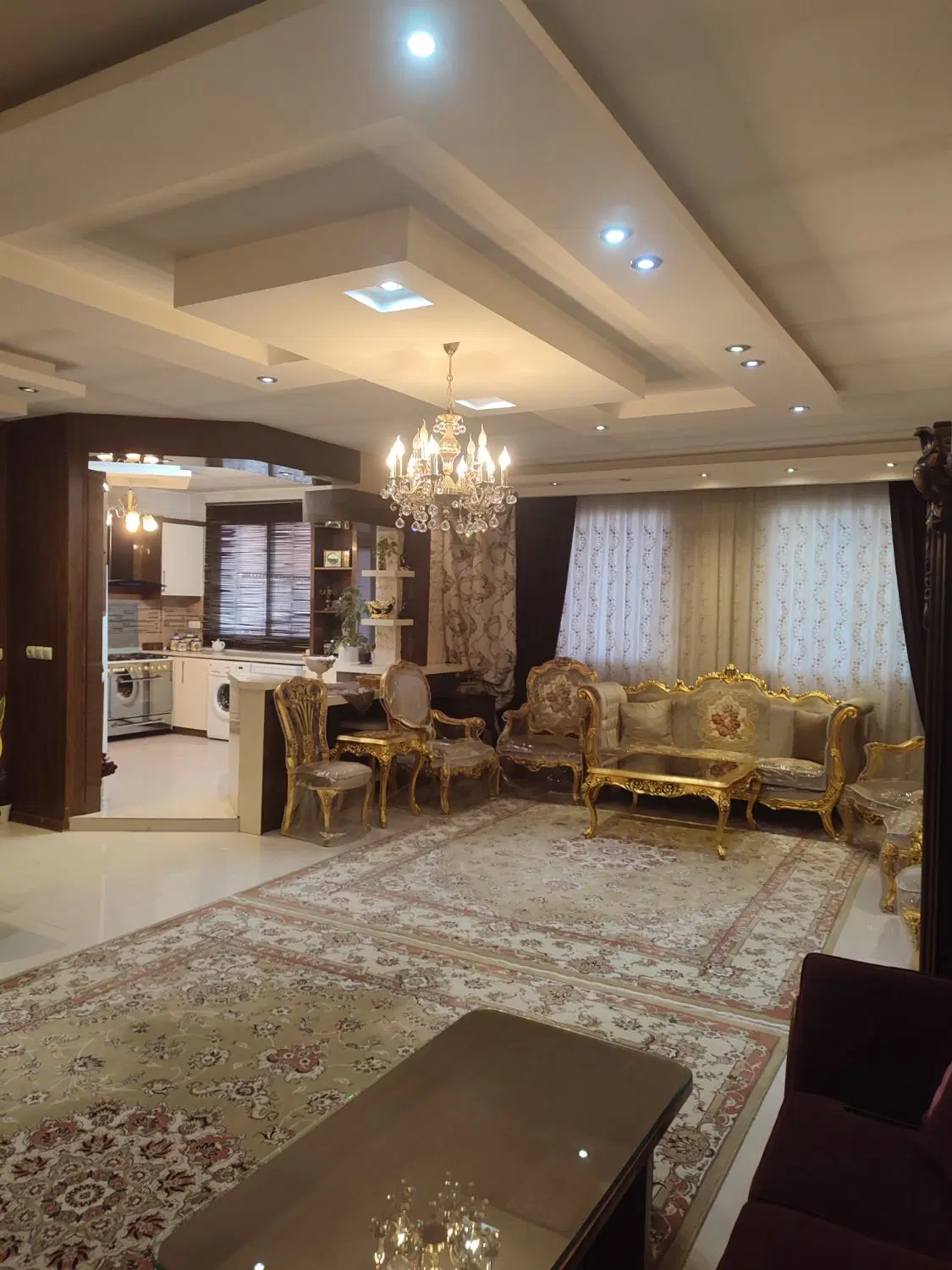 مطهری۴۰، ۱۰۶متر۲خوابه_تمام فول_شیک سند۶ملکی