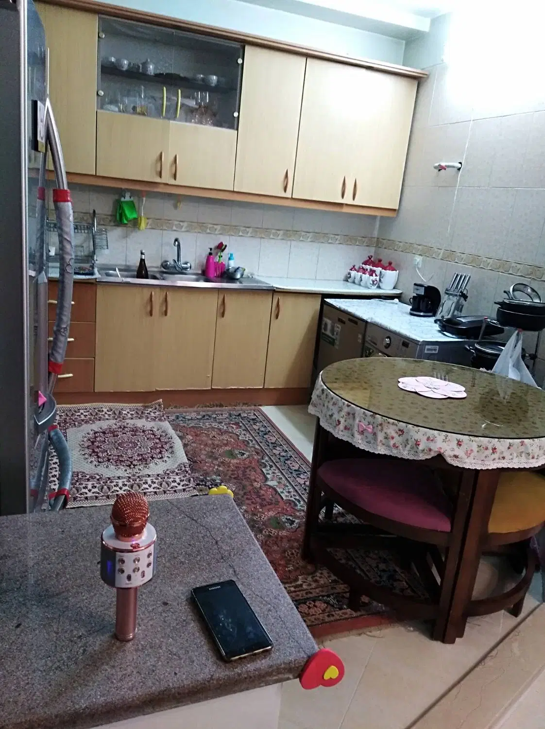 تک واحدی فاز ۲گوهردشت ۹۱متری طبقه سه