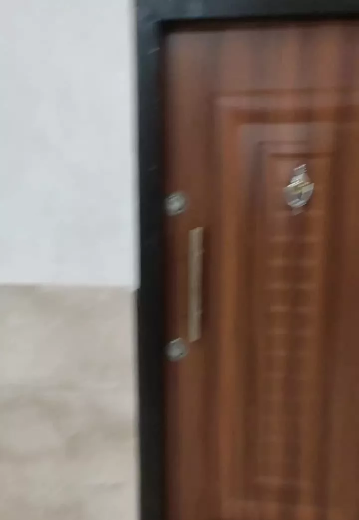فروش واحد مجتمع علوم پزشکی