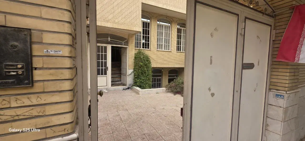 با سلام منزل ویلایی بلوار پانزده خرداد کوچه 50