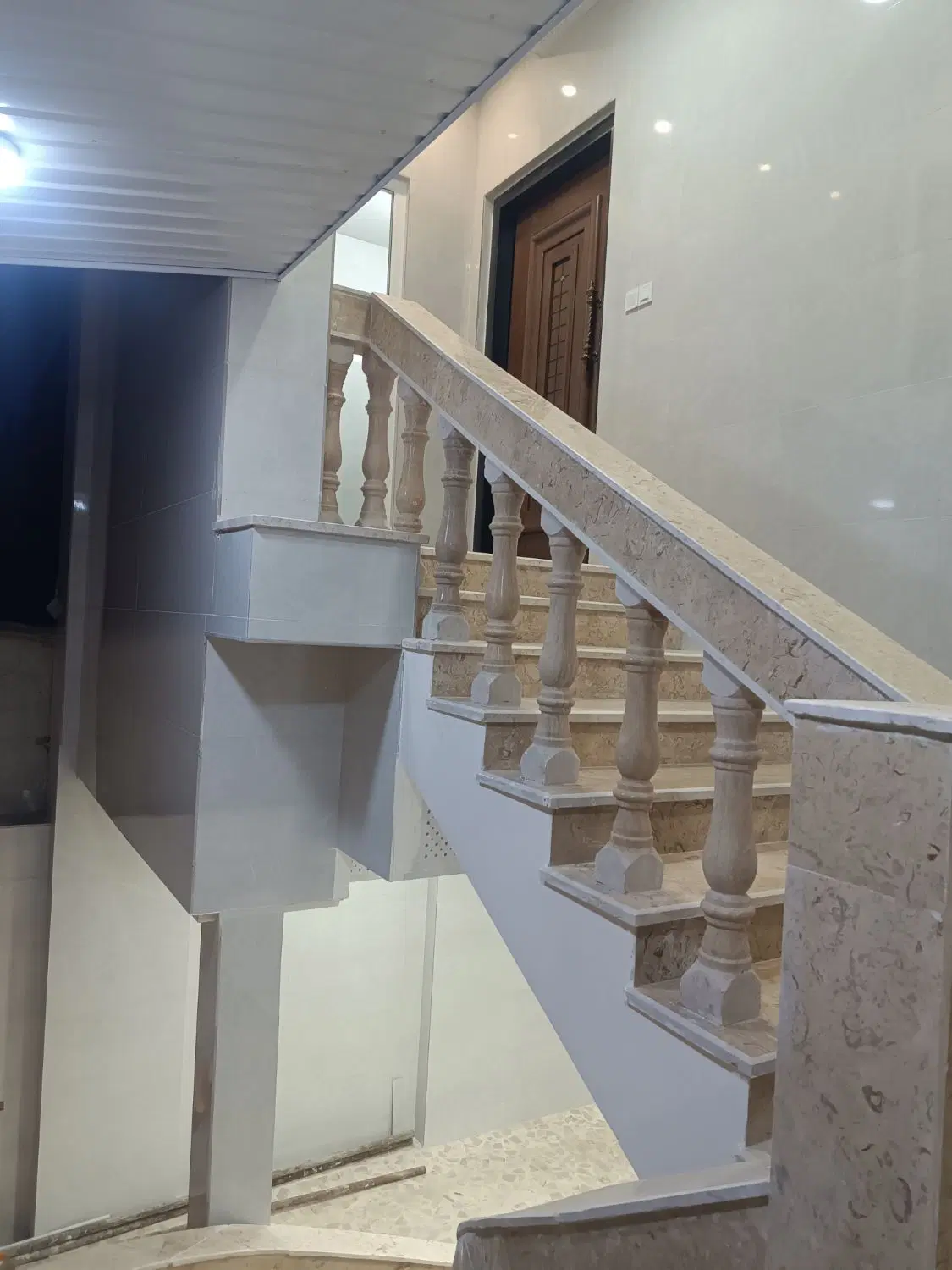 فروش ملک تجاری و مسکونی امام حسین
