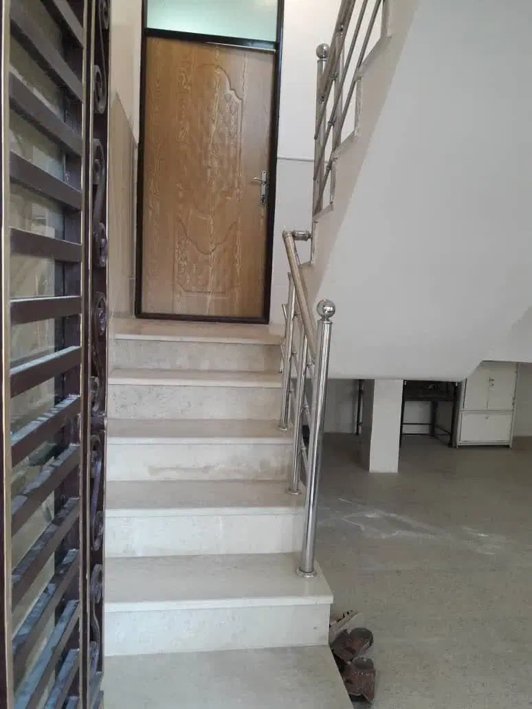 اجاره خانه نوساز شیک با پارکینگ