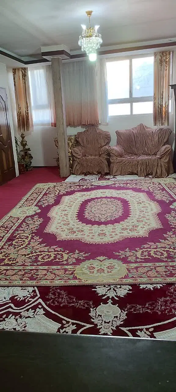خونه دو طبقه با ۶۰ متر مغازه