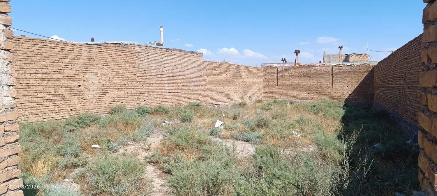زمین حصار در الوار