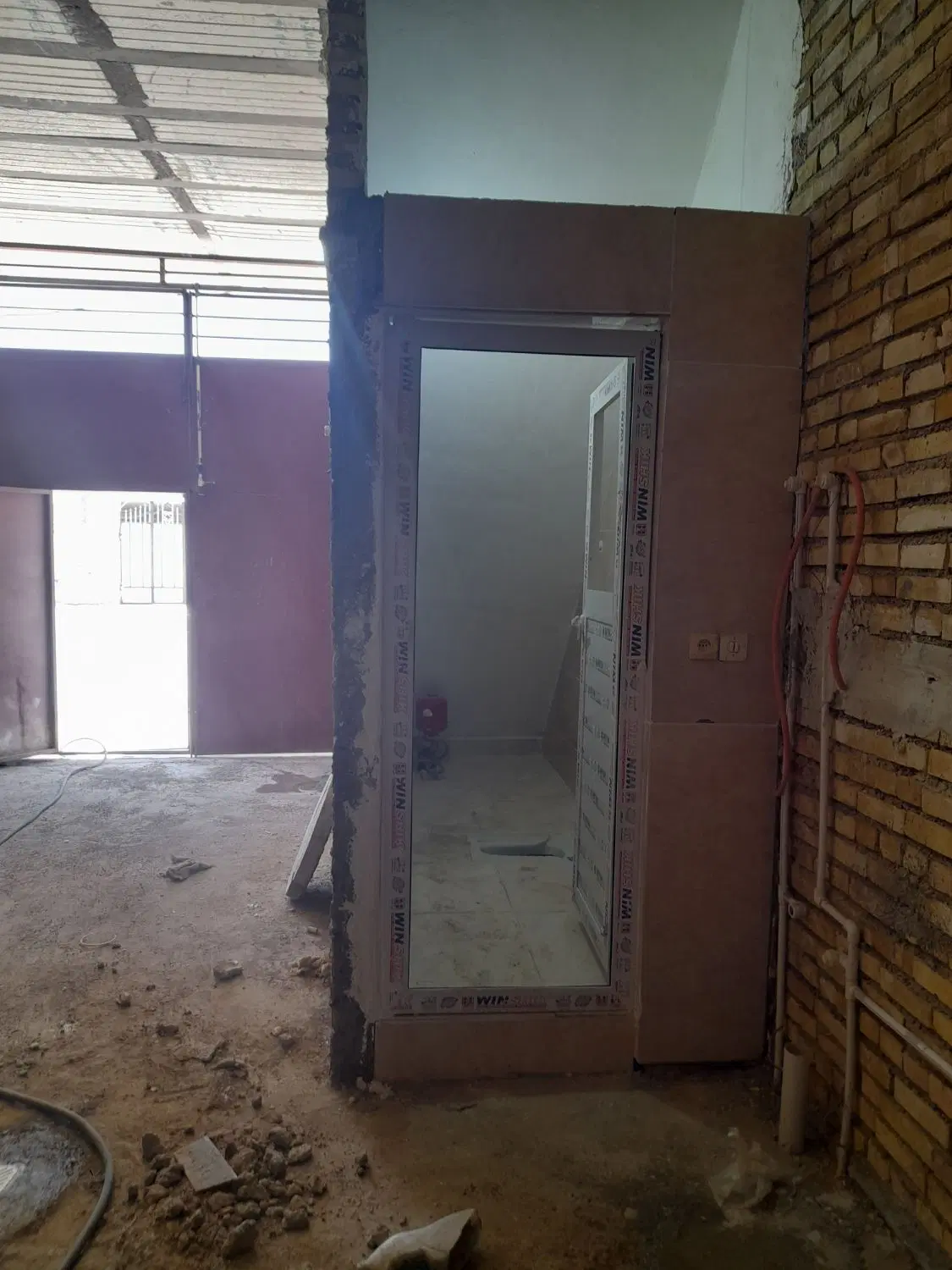 کرایه کارگاه ۱۰۰ متری تجاری