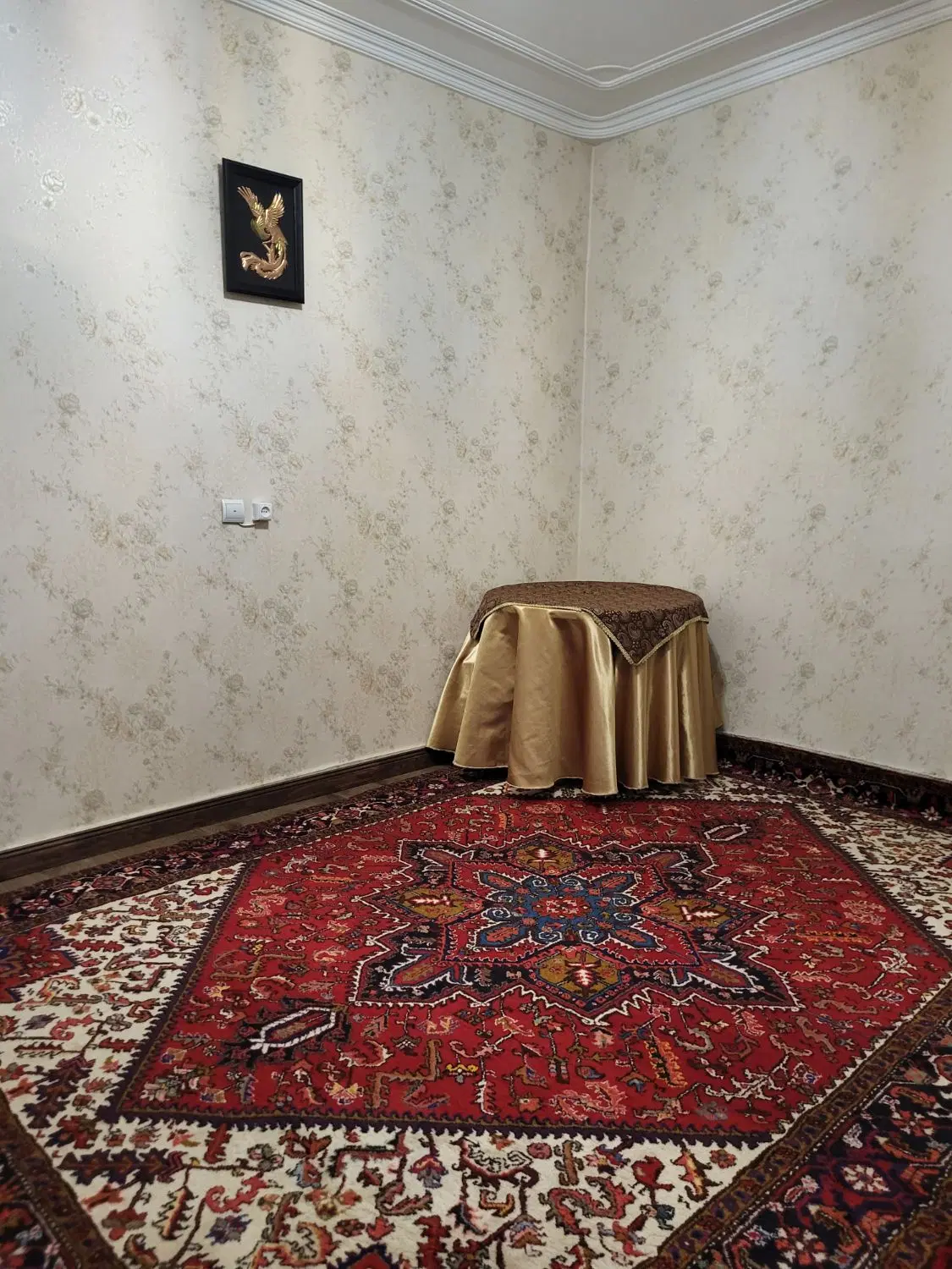 فروش یک واحد آپارتمان تک واحدی