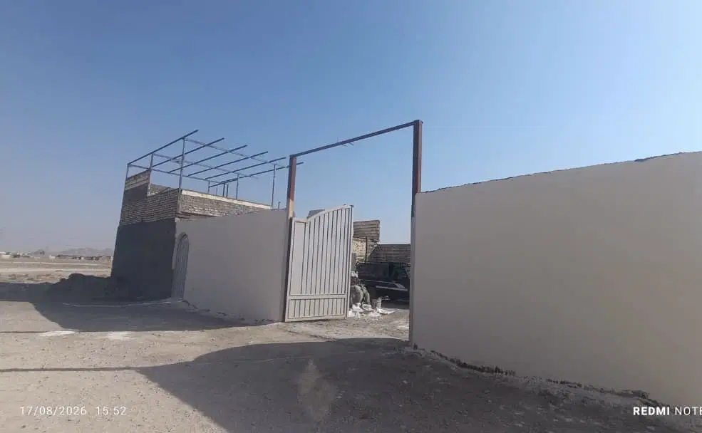 انبار اسطبل کارگاه چهاردیواری