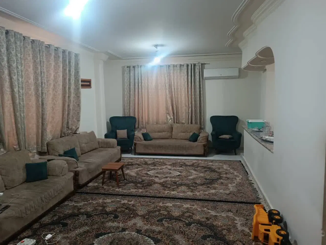 آپارتمان ۸۴ متری نزدیک حرم