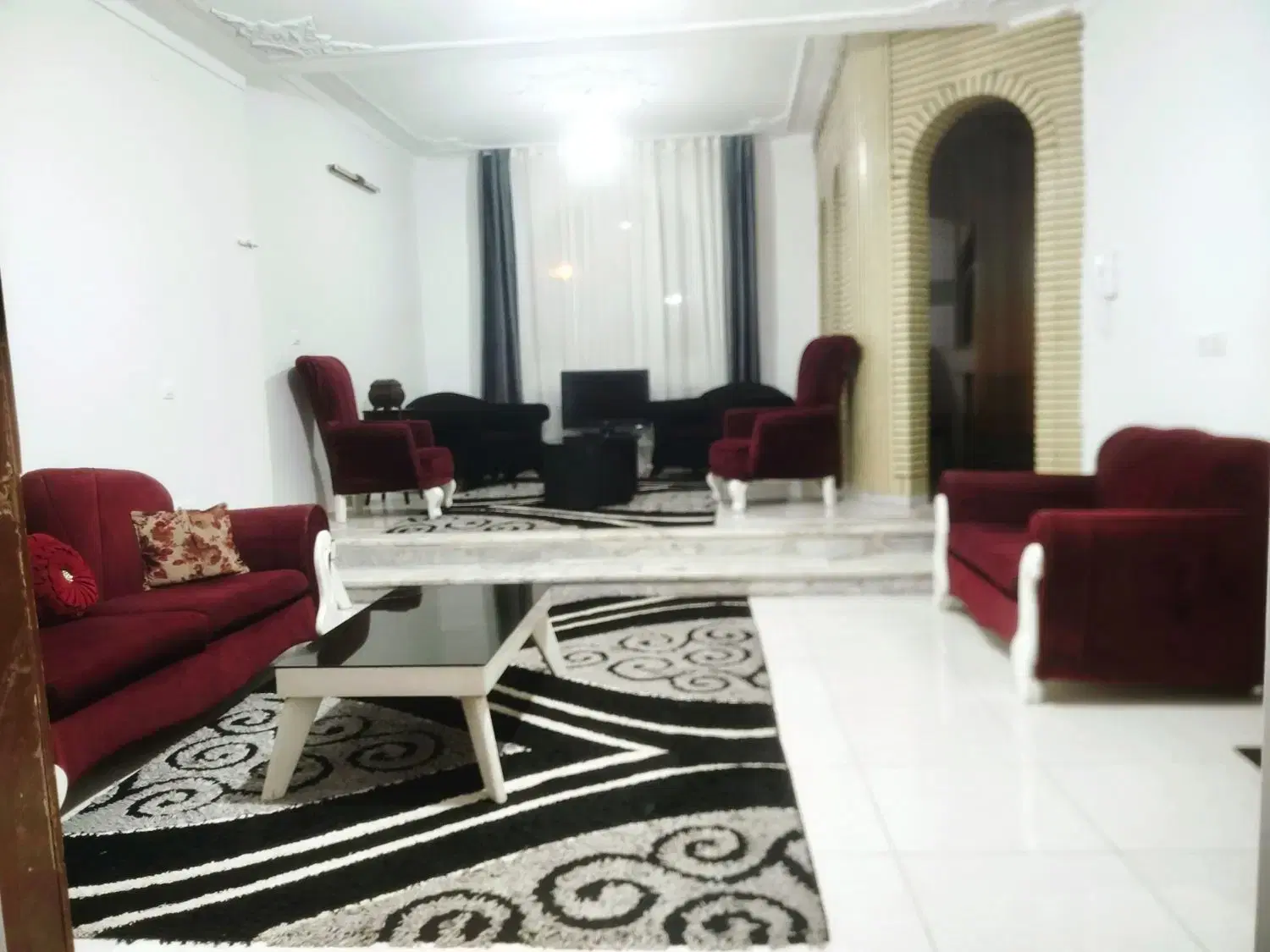 آپارتمان روزانه تک واحدی مبله داخل شهر قزوین