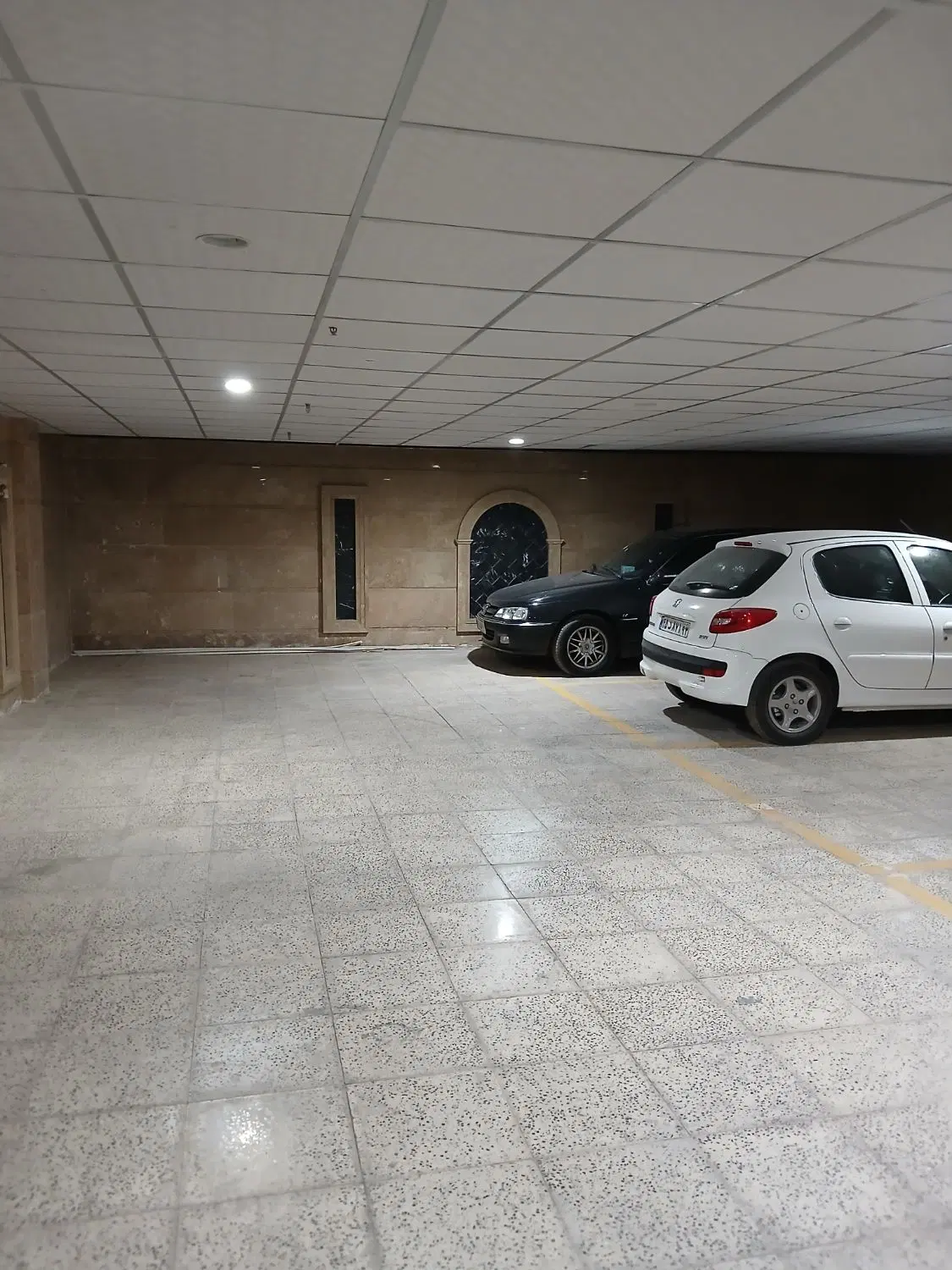آپارتمان ۲ خواب،جنوبی درب حیاط،فرهنگیان