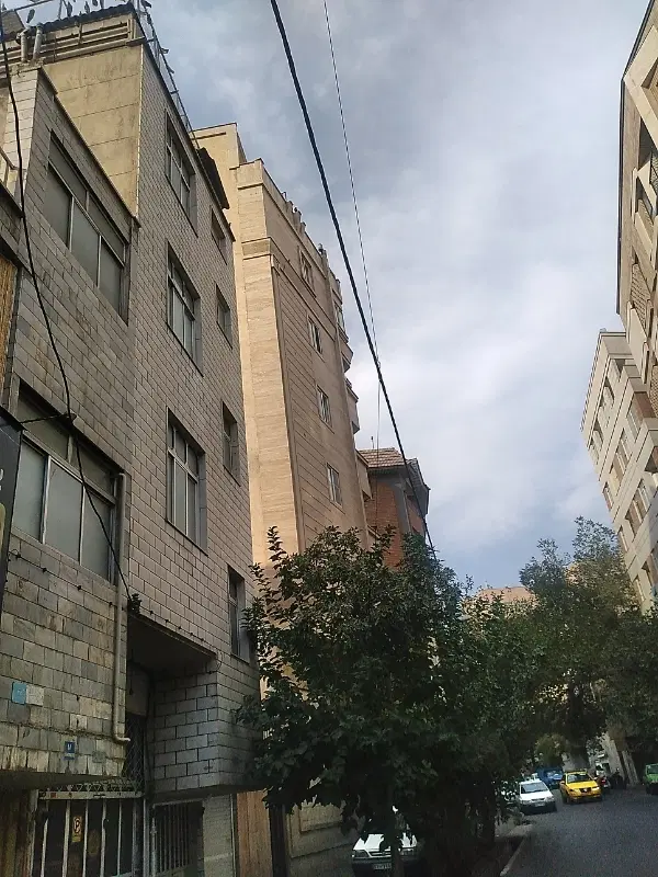 ۵۶ متر تکواحدی طبقه اول حسام الدین