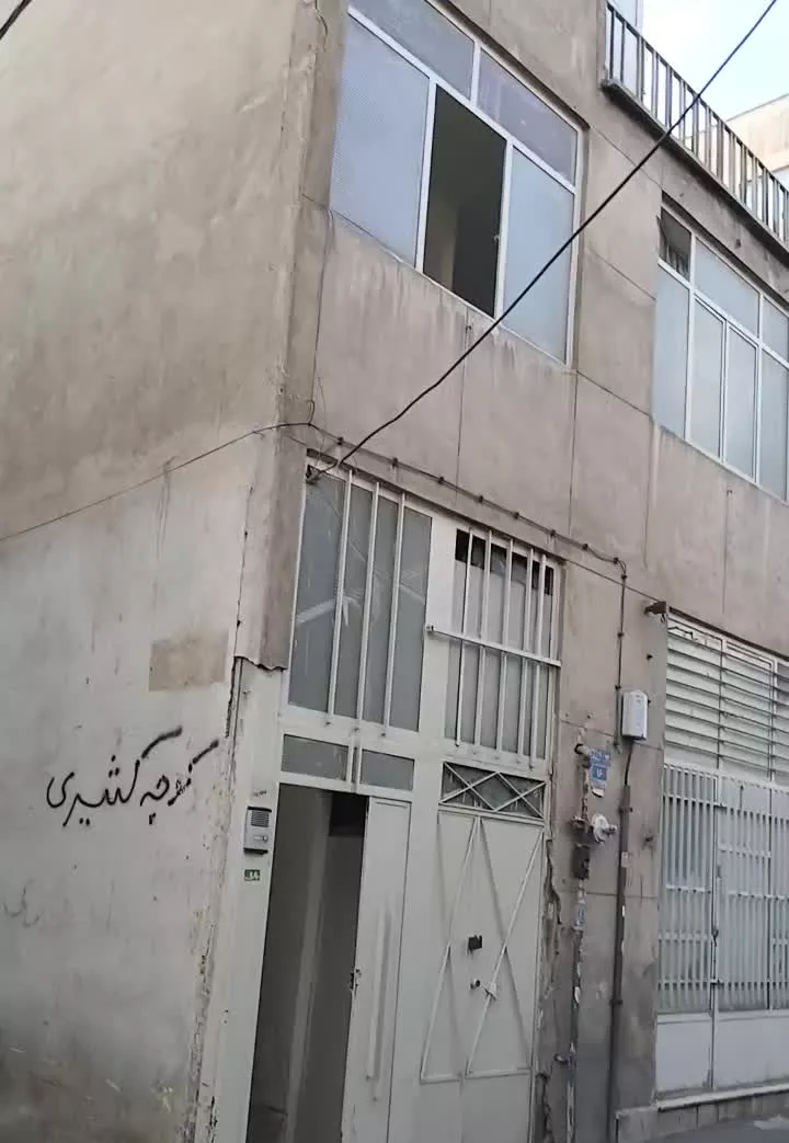 کارگاه.مغازه.یک طبقه مسکونی