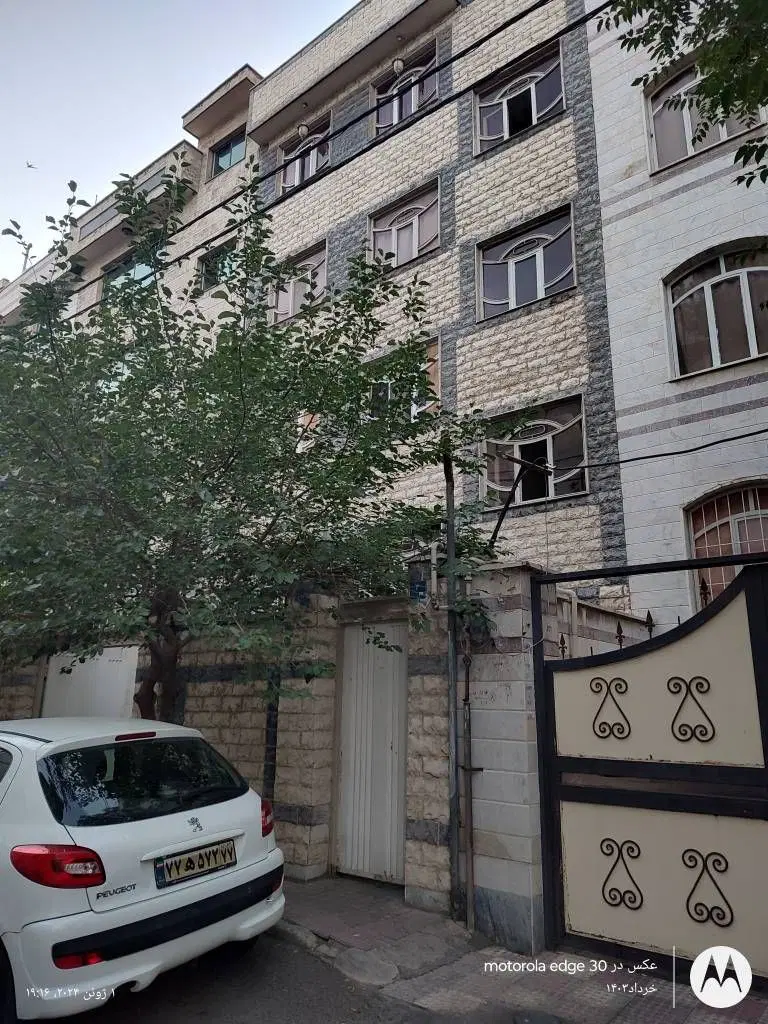 62 متر با پارکینگ و انباری