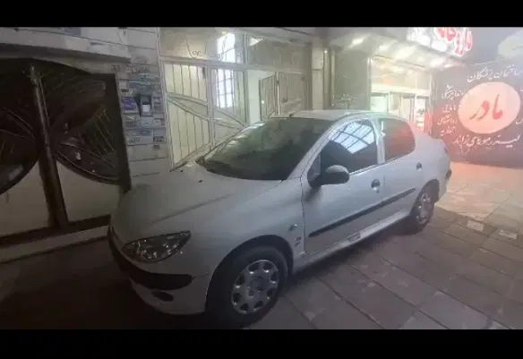 کوچه1باغفیض۱۱۰مترهمکف ورودمجزا،اموزشگاه،وکلا،دفاتر