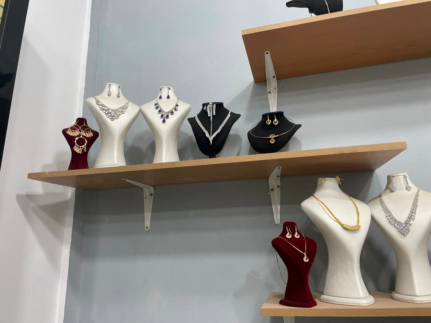 واگذاری مغازه بدلیجات