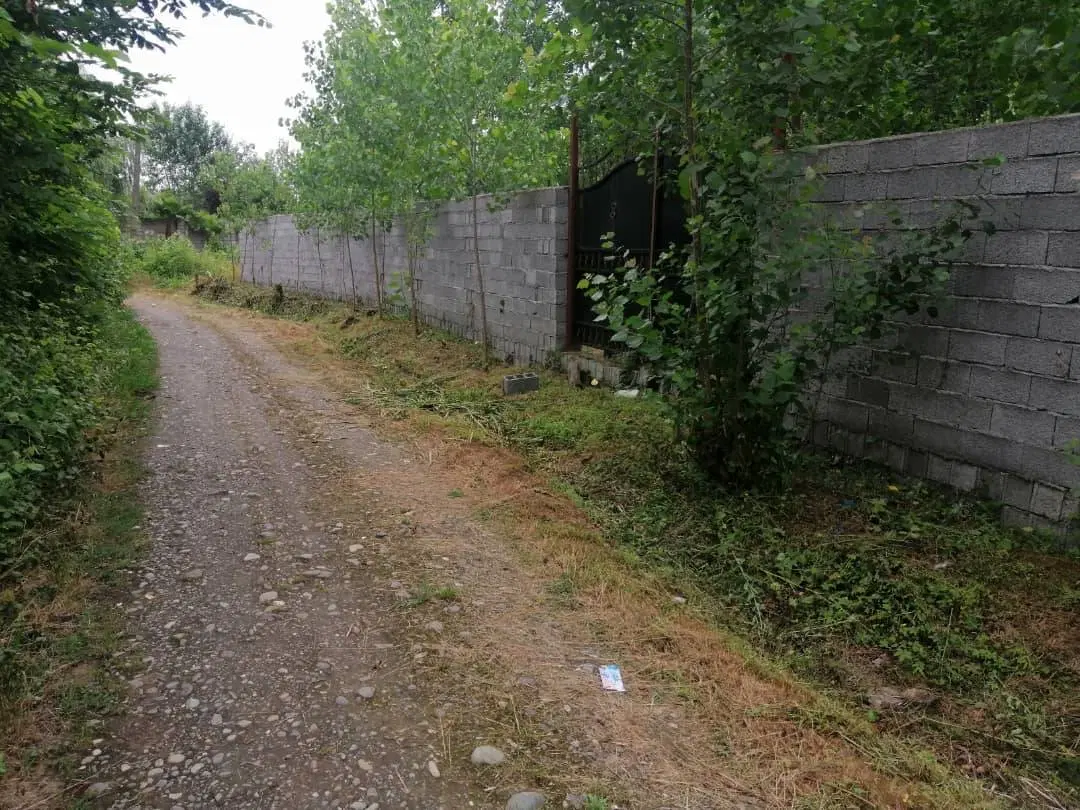 زمین مسکونی
