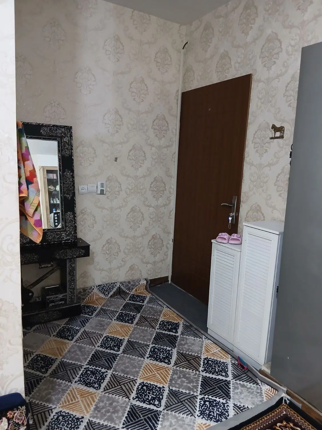 واحد۵۵متر با پارکینگ اجاره
