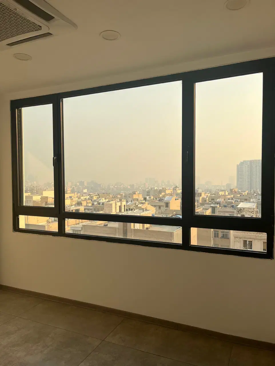 اپارتمان ۲۰۰ متر اداری سعادت اباد