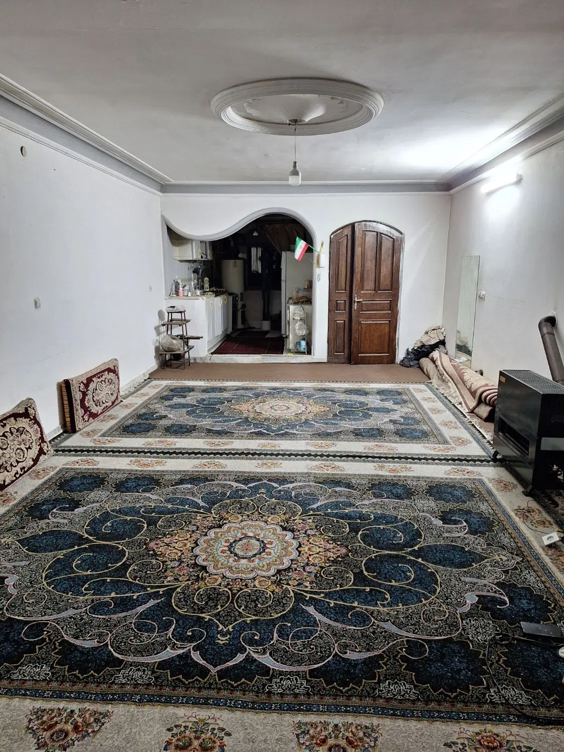 ۱۲۵ متر در ۳ طبقه ۲تا پارکینگ