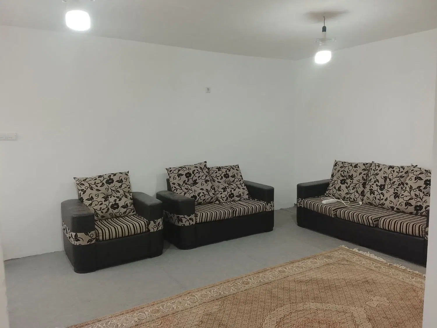 خانه ویلایی یک خواب 22 بهمن