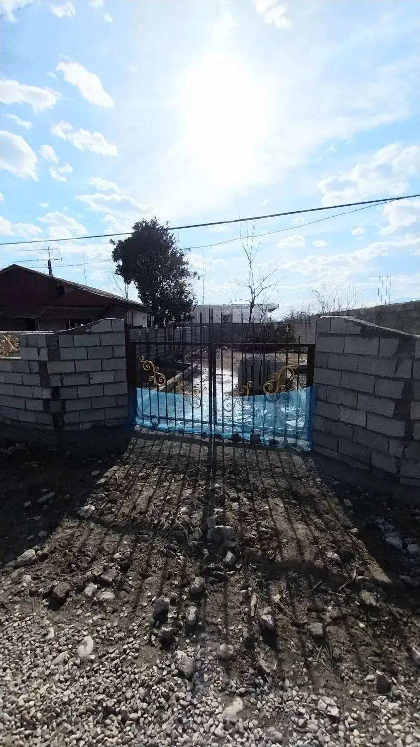 ۲۲۰ متر زمین مسکونی شرایطی ۳ماهه