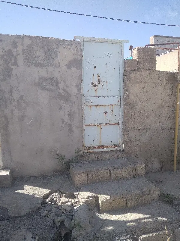 زمین  اشکبوس نادری ۱۲۰ متر پلاک۲ سر خیابان