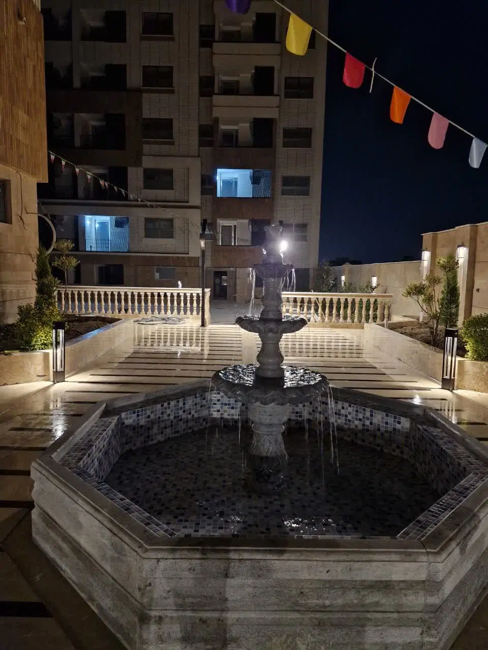 دو واحد مسکونی یکی 150مترویکی190مترمربع