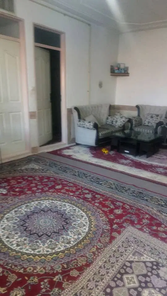 خانه ۱۴۰ متری قعله سنگی گلستان ۶