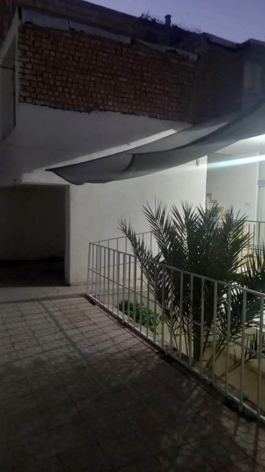 منزل مسکونی دستگرد برخوار