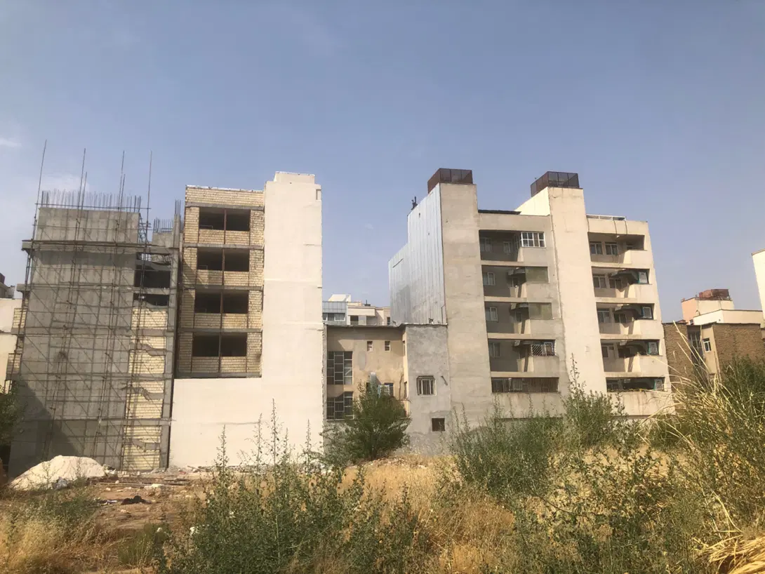 اجاره  تجاری میکونی