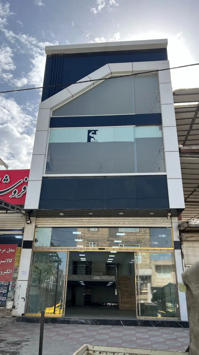 اجاره دو طبقه روی خیابان اصلی
