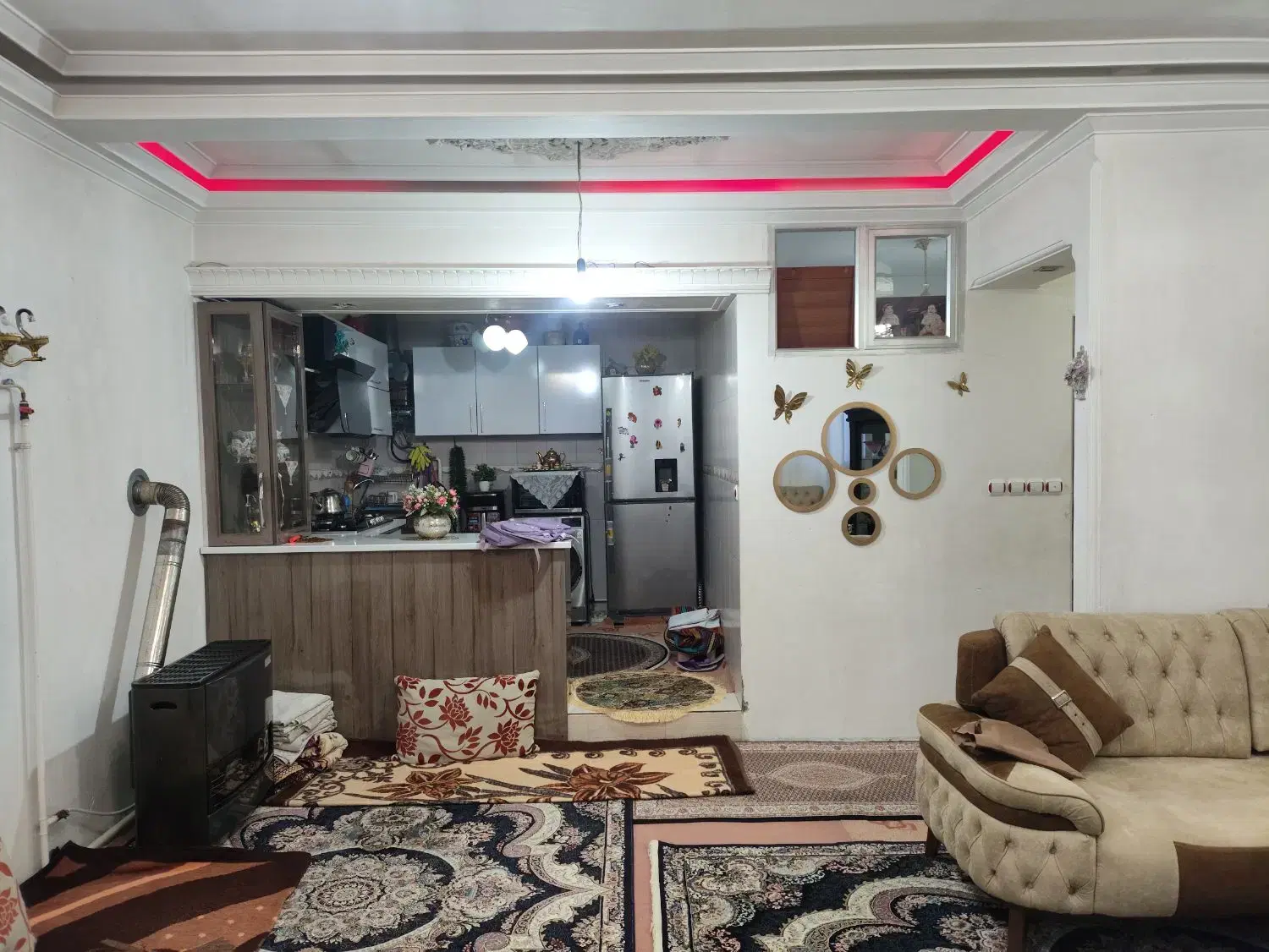 فروش آپارتمان لوکس در عباسی شفیع باپارکینگ اختصاصی