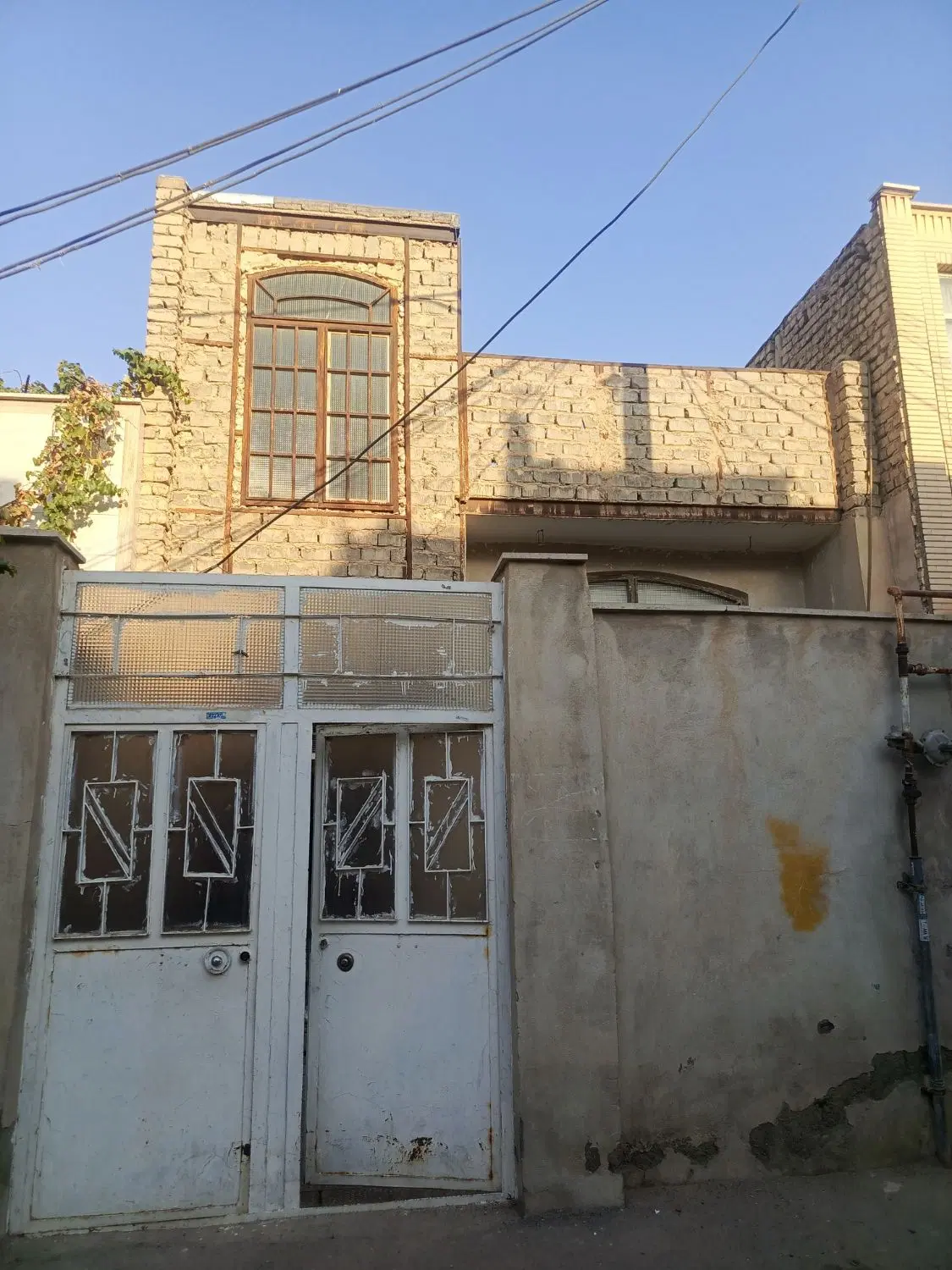 خانه دو طبقه در میثم جنوبی