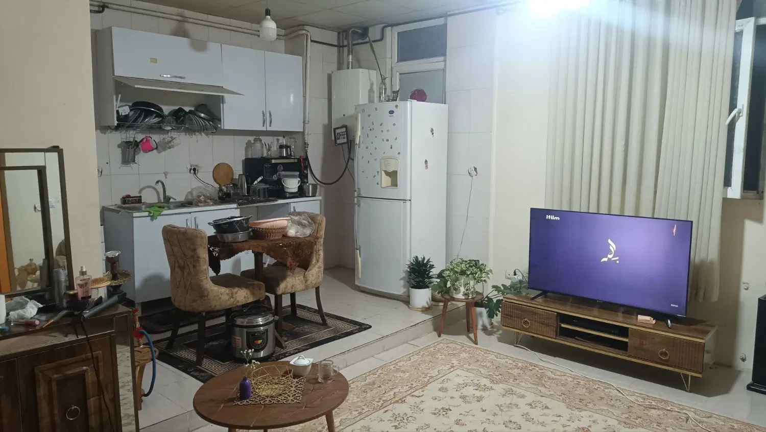 فروش یک واحد 74 متری واقع در ایثار 2 ظفر