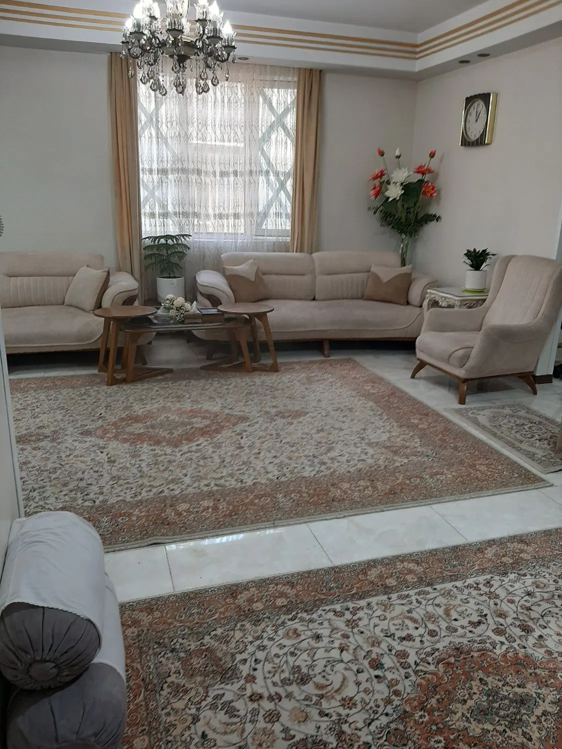 ۸۲ متر _شخصی ساز_ متریال عالی وبینظیر